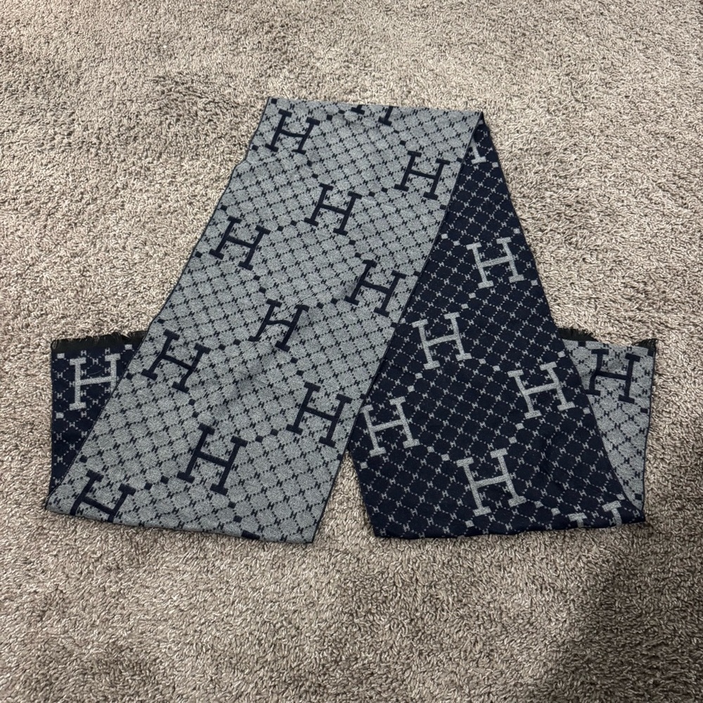 H Scarf Blue and Gray Patterned Scarf